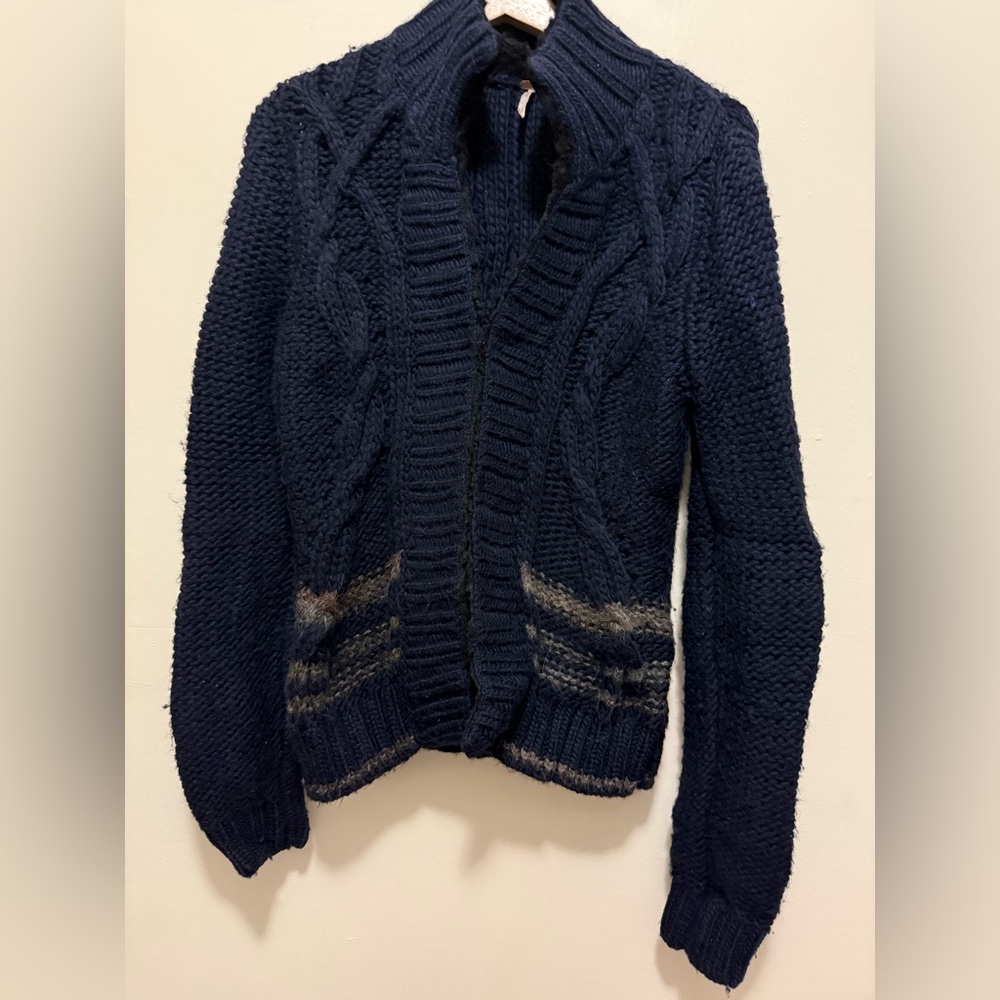 Free People North Star Cardigan Navy Cable Knit with Faux Fur Collar Sz S/P